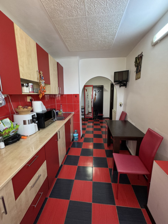 Apartament 2 cam, cf 1 semidec, et 4/4, Valea Calugareasca
