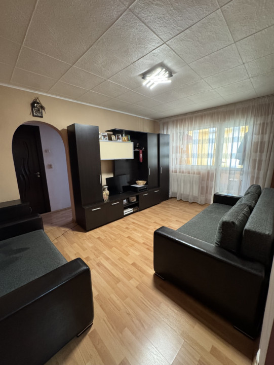 Apartament 2 cam, cf 1 semidec, et 4/4, Valea Calugareasca