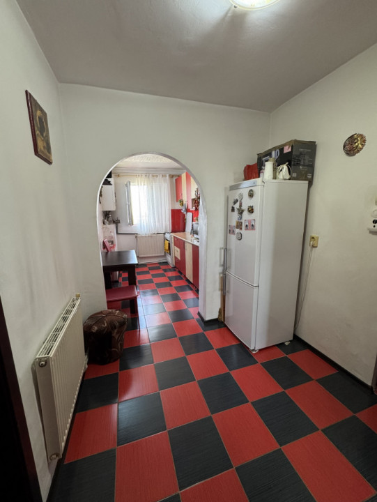 Apartament 2 cam, cf 1 semidec, et 4/4, Valea Calugareasca