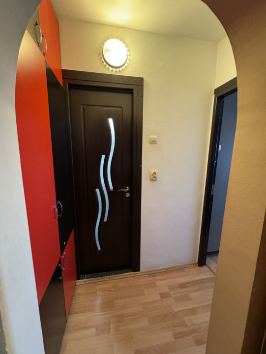 Apartament 2 cam, cf 1 semidec, et 4/4, Valea Calugareasca