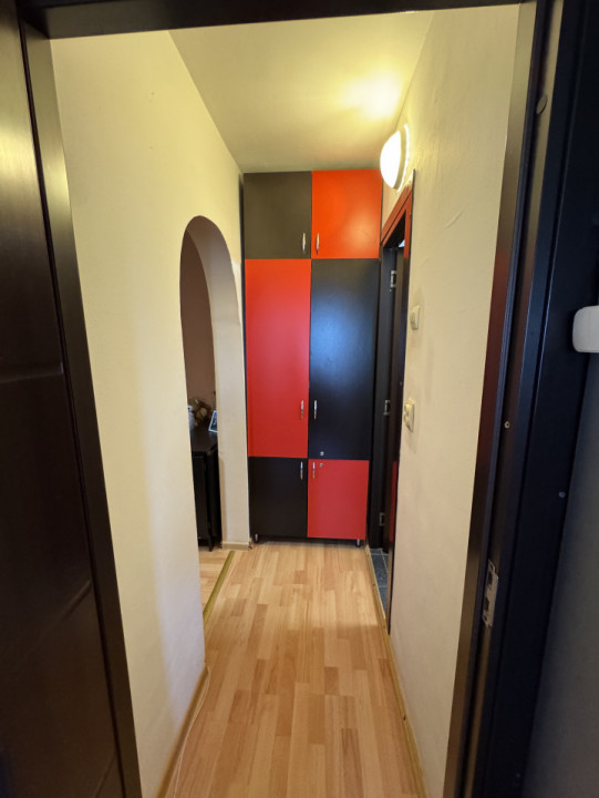 Apartament 2 cam, cf 1 semidec, et 4/4, Valea Calugareasca
