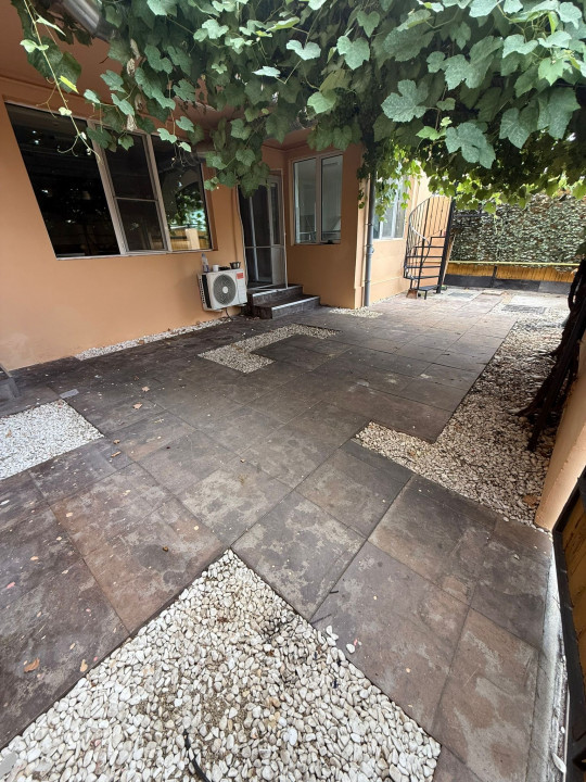 Vila P+1, Zona Traian