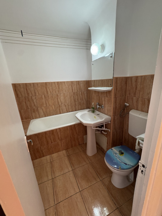 Apartament 2 camere, etaj 2, Republicii