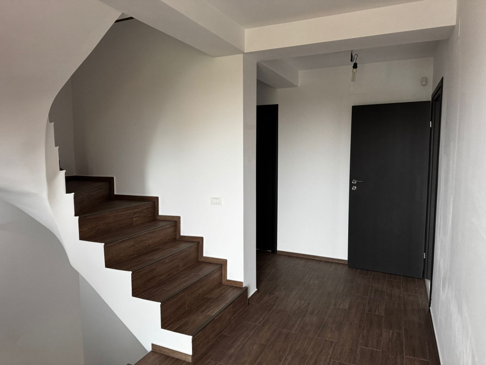 Vila S+P+1+Pod mansardat Albert Roua