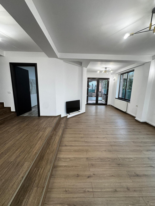 Vila S+P+1+Pod mansardat Albert Roua