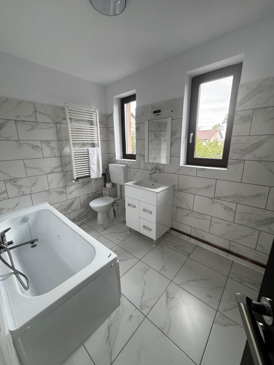 Vila S+P+1+Pod mansardat Albert Roua