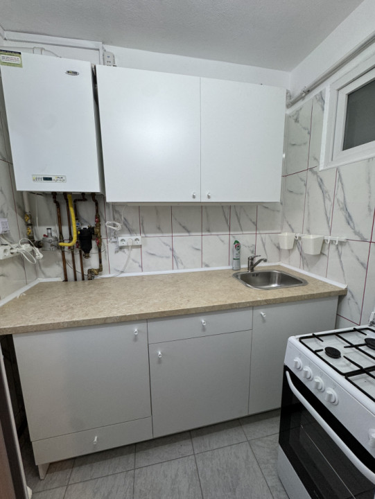 Garsoniera et 3/4, Vest-Kaufland