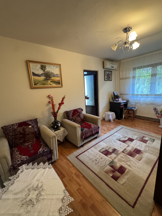 Apartament 2 camere, cf 2, parter, Malu Rosu