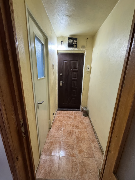 Apartament 3 camere, cf 3, etaj 1, Vest