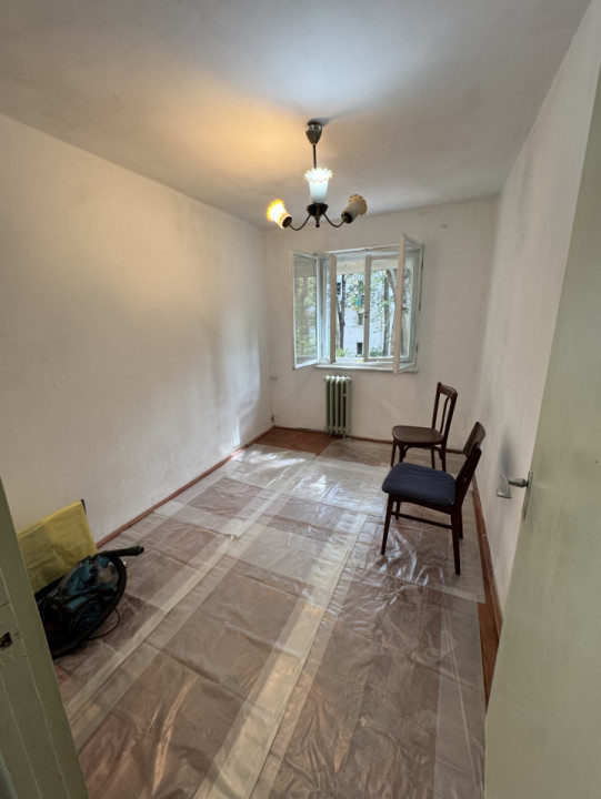 Apartament 3 camere, cf 3, etaj 1, Vest