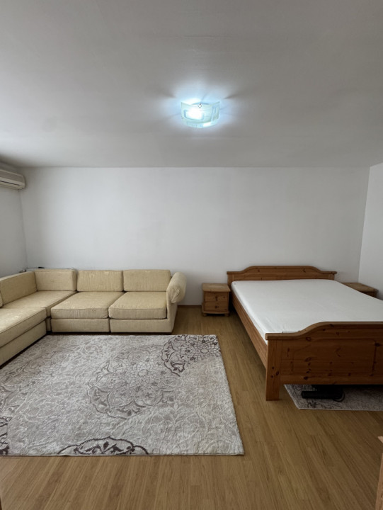 Apartament 2 cam, etaj 1, Mihai Bravu - Teleajan