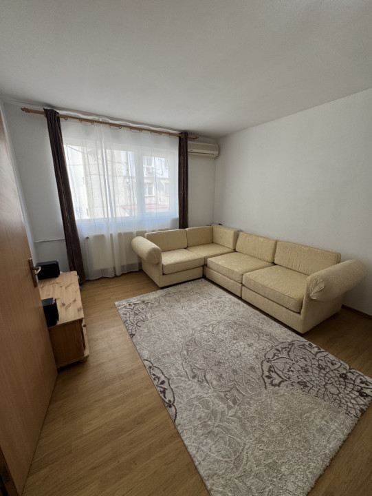 Apartament 2 cam, etaj 1, Mihai Bravu - Teleajan