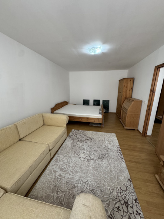 Apartament 2 cam, etaj 1, Mihai Bravu - Teleajan