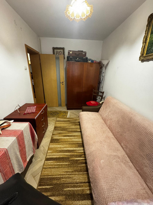 Ap 3 camere,  conf 1A semidec, etaj 1/4, Nord