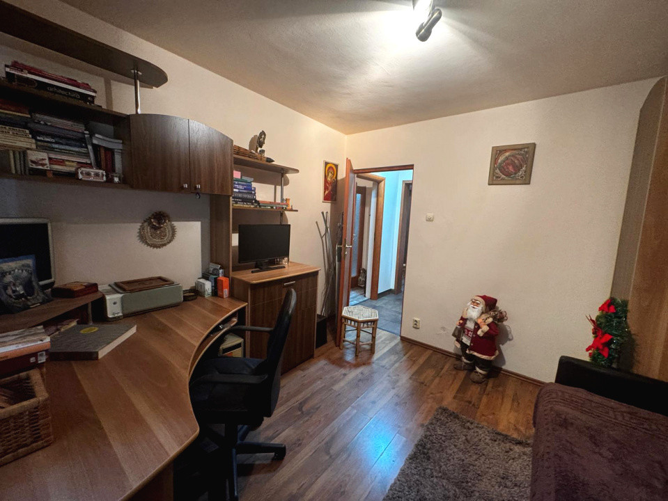 Ap 2 cam, conf 1 dec, etaj 1/4, renovat Nord