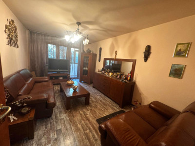 Ap 2 cam, conf 1 dec, etaj 1/4, renovat Nord
