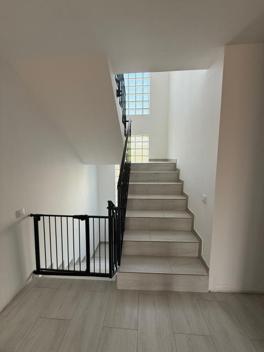 Casa - Urlați, Prahova