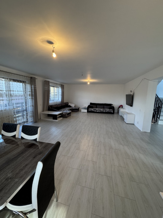 Casa - Urlați, Prahova