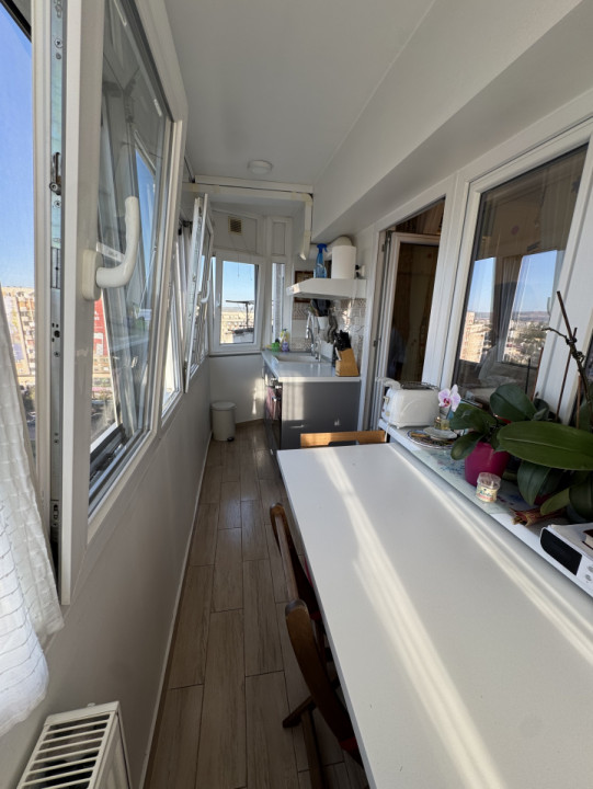Apartament 3 camere, etaj 10, Republicii