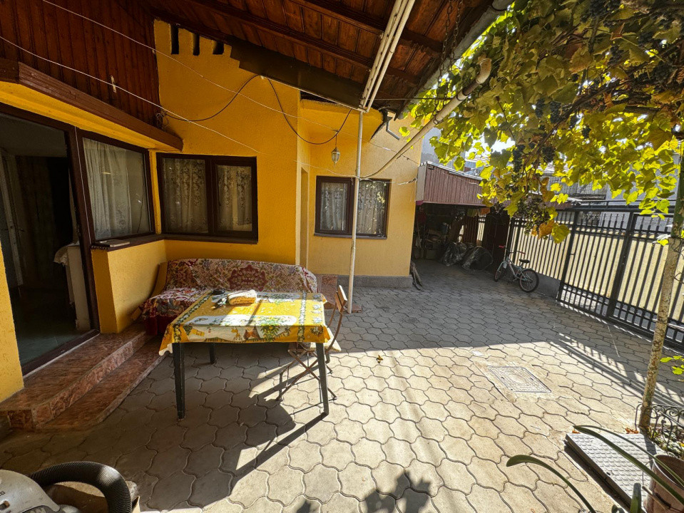 Casa 3 cam Rudului 