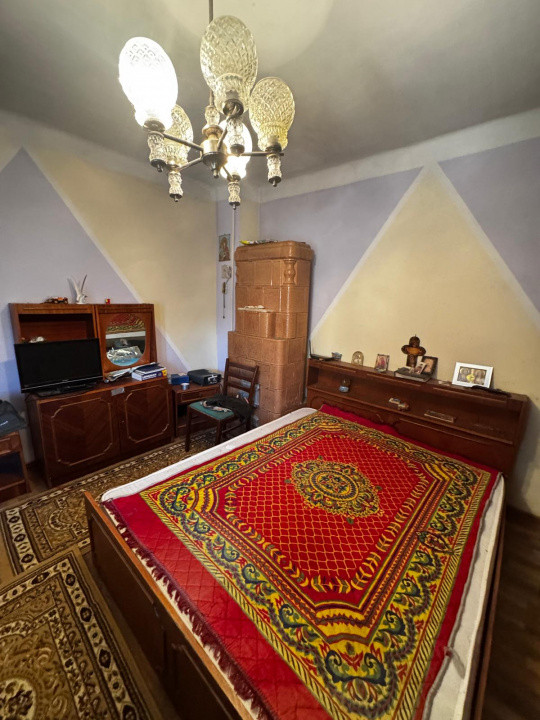 Casa 3 cam Rudului 