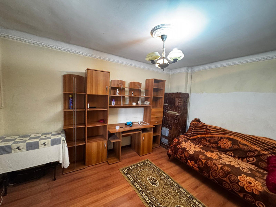 Casa 3 cam Rudului 