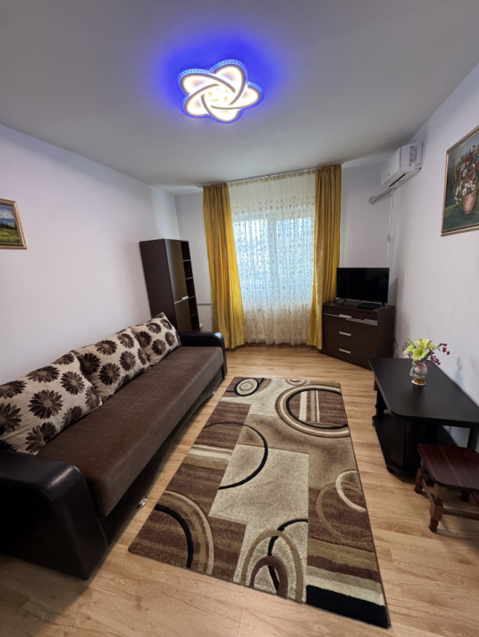 Garsonieră, cf 1 dec, Et 4/4, zona  9 Mai- Piața 