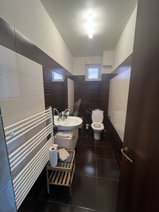 Vila superba, P+ M, Buda
