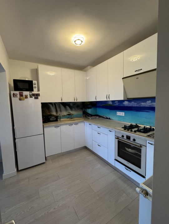 Apartament 2 camere, etaj 2/9, Bulevardul Bucuresti