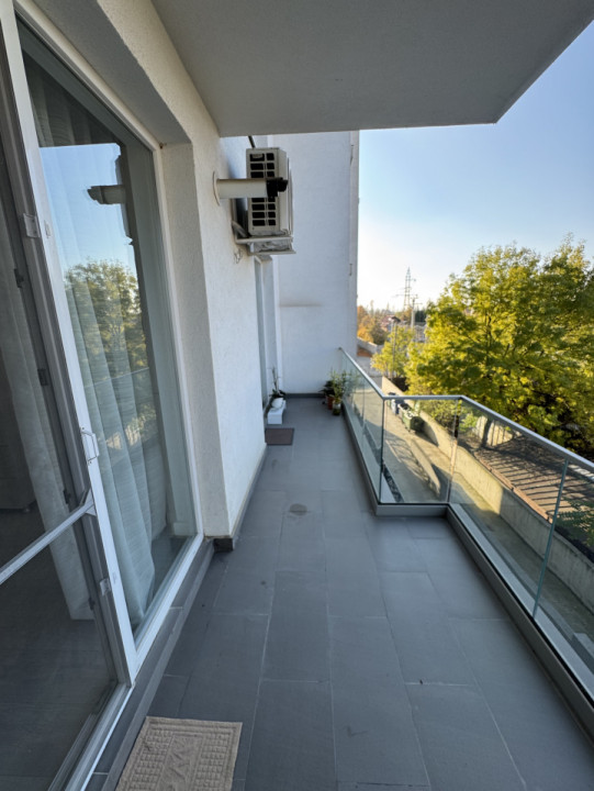 Apartament 2 camere, etaj 2/9, Bulevardul Bucuresti