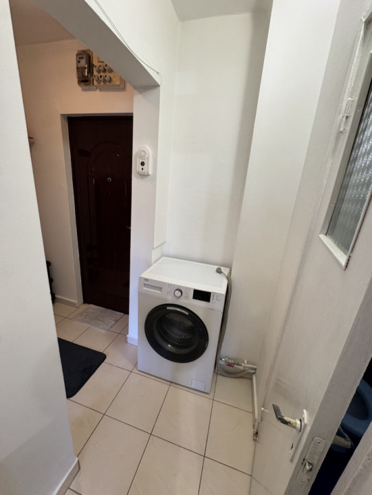 Inchiriere Garsoniera Cf 1, etaj 1, 9 Mai