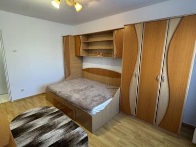 Inchiriere Garsoniera Cf 1, etaj 1, 9 Mai