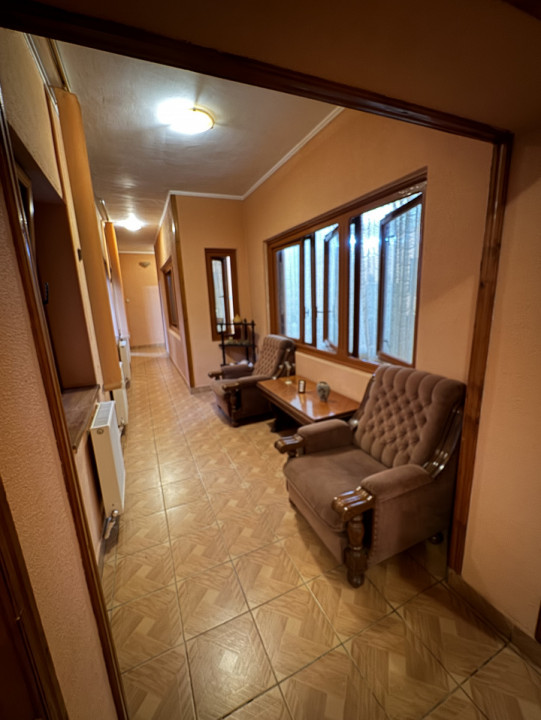 Casa cu teren de 526 mp in zona Lupeni