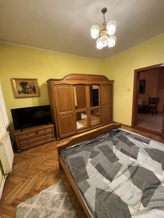 Casa cu teren de 526 mp in zona Lupeni