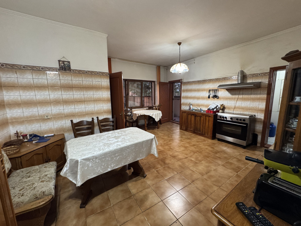 Casa cu teren de 526 mp in zona Lupeni