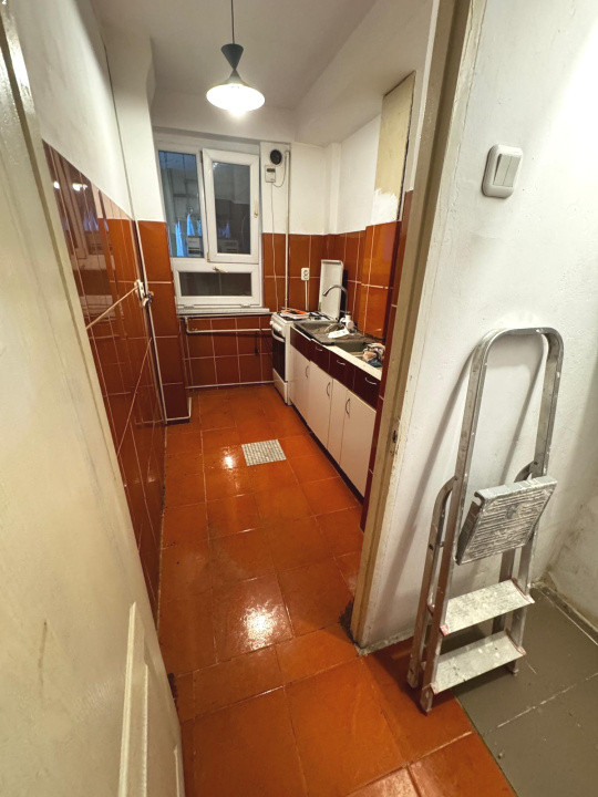 Garsonieră confort 1 semidec, SU 33,2 mp, etaj 1/4 –  Piata Victoriei