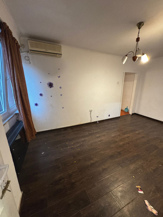 Garsonieră confort 1 semidec, SU 33,2 mp, etaj 1/4 –  Piata Victoriei