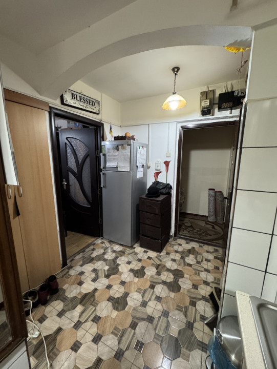 Garsoniera, cf 1 dec, parter/4, Republicii