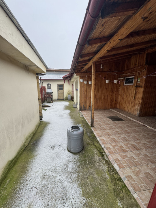 Casă de vânzare – Vălenii de Munte