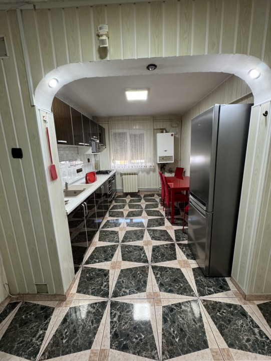 Ap 2 cam conf 1 A dec, et 4/10, zona 9 Mai-Billa