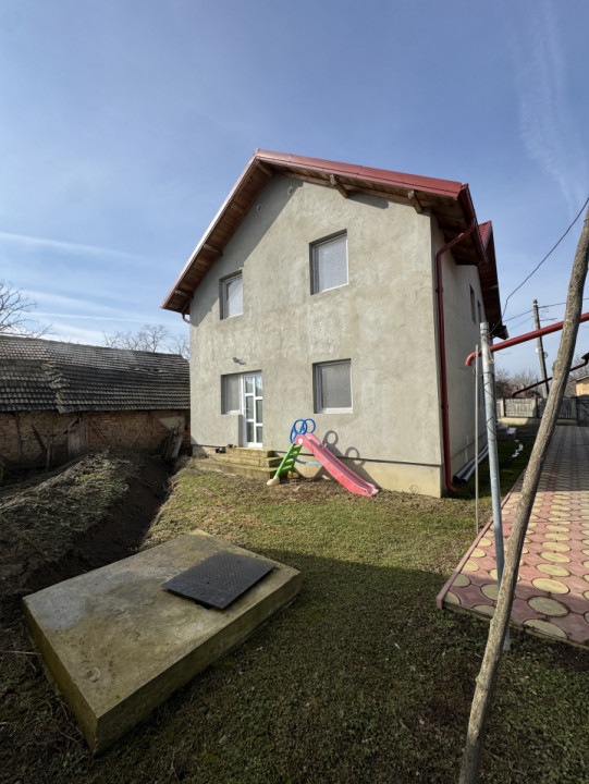 VILĂ P+M DE VÂNZARE – COMUNA RAFOV, SAT PALANCA