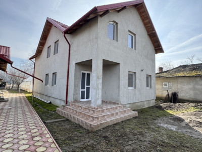 VILĂ P+M DE VÂNZARE – COMUNA RAFOV, SAT PALANCA