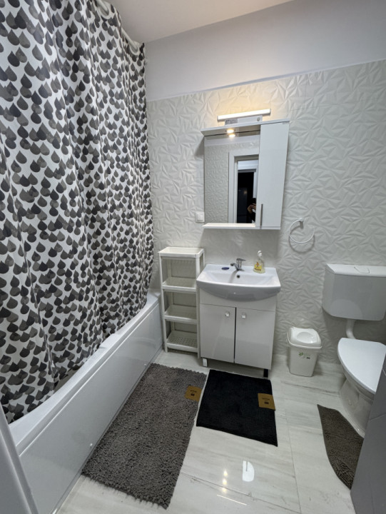 Apartament 2 camere, cf 1 dec, etaj 7/9, Bulevardul Bucuresti