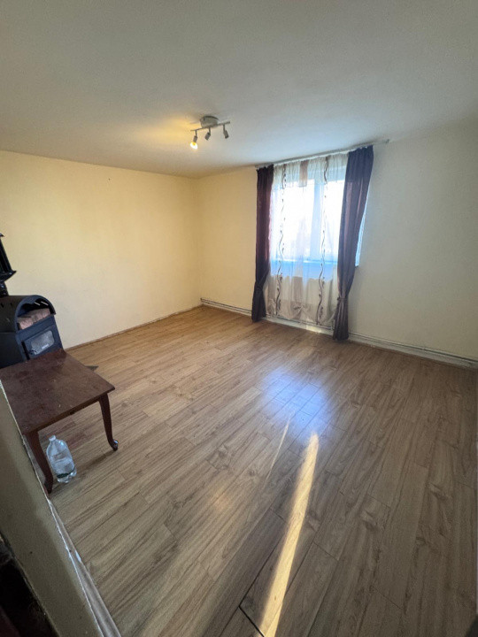 Casă P+M de vânzare în Palanca