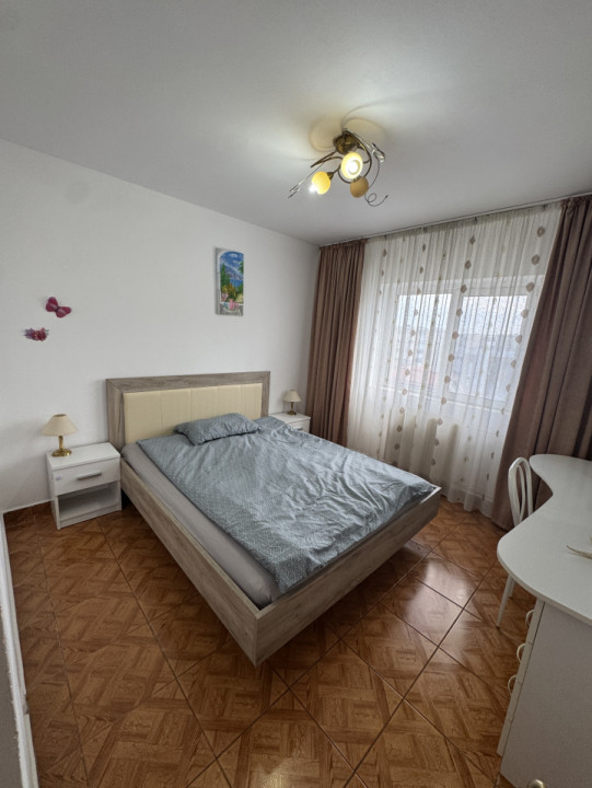 Apartament 2 cam, cf 1 decomandat, etaj 3/4, Carol Davila