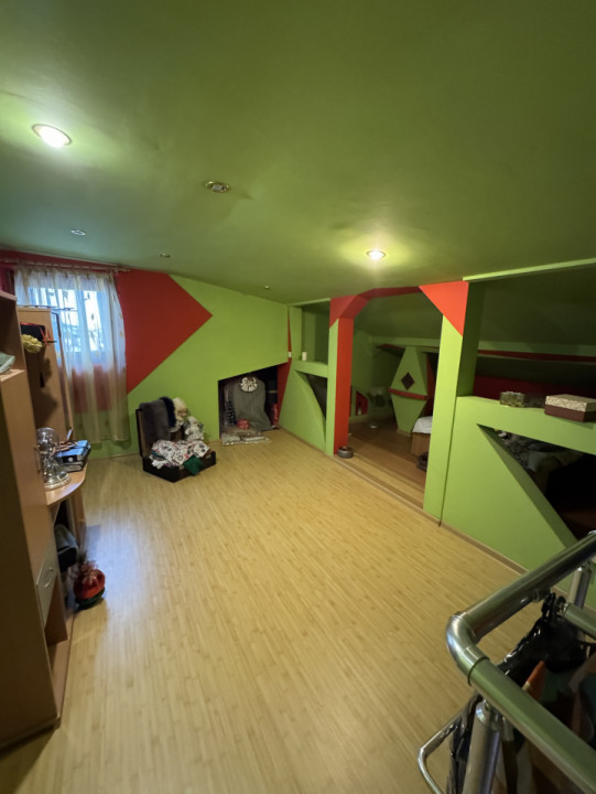 Casa Parter + Mansarda, Com Blejoi, Sat Blejoi