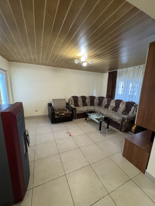 Casă în Sat Malamuc, Comuna Gherghița