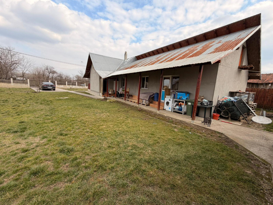 Casă în Sat Malamuc, Comuna Gherghița