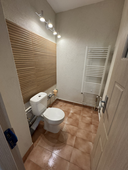 Apartament 3 camere, cf 1A, dec, etaj 4/4, Zona Democratiei