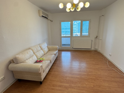 Apartament 3 camere, cf 1A, dec, etaj 4/4, Zona Democratiei